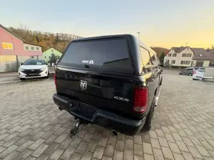 Dodge RAM 1500 Sport Lange Kabine Lange Prische Gasanlage Pr Bild 2