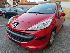 Peugeot 207 Tendance/ KLIMAANLAGE/ 1.HAND