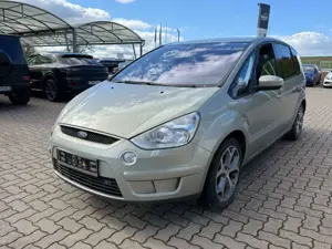 Ford S-Max S-MAX Titanium 2,2 Ltr. - 129 kW TDCi*Bi-Xenon*