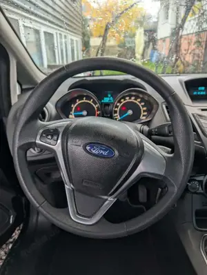 Ford Fiesta 1.25 Trend Bild 4