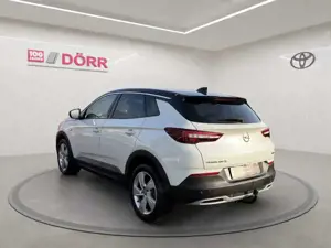 Opel Grandland X 1.2 Start/Stop Automatik Business INNOVATION Bild 3