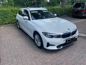 BMW 330 330e Touring xDrive Aut. Sport Line