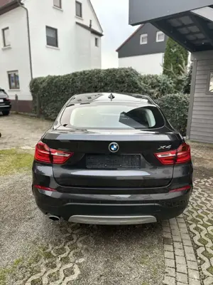 BMW X4 xDrive20d Aut. Advantage Bild 3
