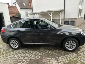 BMW X4 xDrive20d Aut. Advantage Bild 2