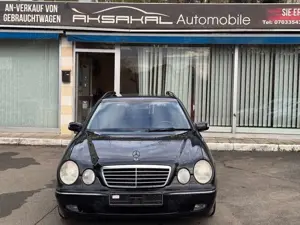 Mercedes-Benz E 240 T AVANTGARDE*AUTOMATIK*LEDER*XENON*TÜV*AHK Bild 3