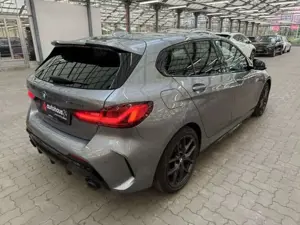 BMW 135 M135i xDrive Edition Colorvision 306 PS