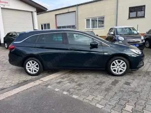 Opel Astra K Sports Tourer Innovation Start/Stop.NAVI Bild 2