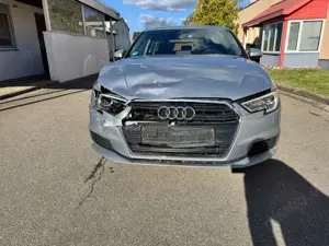 Audi A3 Sportback 30 TDI LED Navi Xenon Bild 2