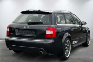 Audi S4 4.2 QUATTRO*XENON*BOSE*RECARO*TIPTRONIC*BBS* Bild 3