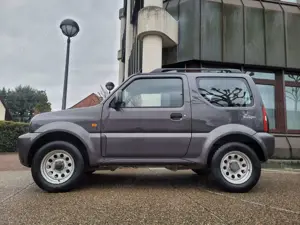 Suzuki Jimny Jimny Ranger Nur 121 Tkm-AHK-Euro 5 !