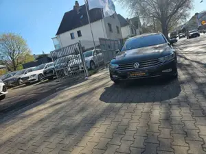 Volkswagen Passat Variant Business,Auto,Klimaaut,NAV,Kamira