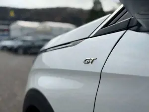 Peugeot 5008 GT  7-Sitzer/SHZ/CAM/LED Bild 5