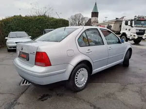 Volkswagen Bora 1.8 4Motion *1. Hand*47Tkm*HU  Insp. NEU* Bild 4