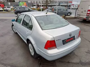 Volkswagen Bora 1.8 4Motion *1. Hand*47Tkm*HU  Insp. NEU* Bild 3