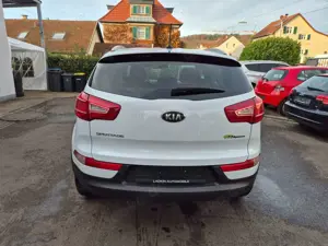 Kia Sportage Attract 2WD "1 Hand, TÜV/AU neu, Leder, Navi" " Bild 3