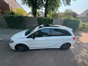 Mercedes-Benz B 180 CDI BlueEFFICIENCY EDITION 1