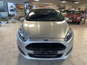 Ford Fiesta Fiesta 1,25 - TÜV neu Klima Winterpa. Ersatzrad Bild 2