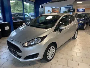 Ford Fiesta Fiesta 1,25 - TÜV neu Klima Winterpa. Ersatzrad Bild 3