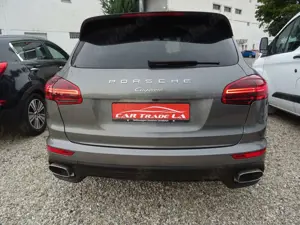 Porsche Cayenne Diesel/Facelift/1 Hand/262PS