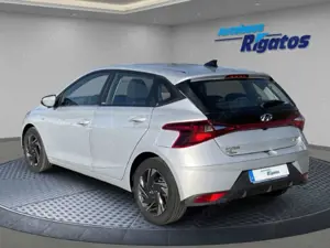 Hyundai i20 1.0 T-GDI Trend Mild-Hybrid Autom. Navi, Sitzheizu Bild 2