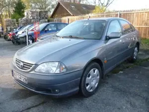 Toyota Avensis Avensis 2.0 linea sol
