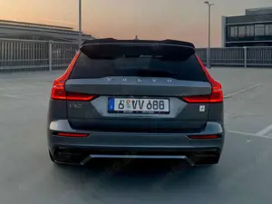 Volvo V60 T8 AWD Polestar Enginee., Vmax 250, mit Garantie Bild 4