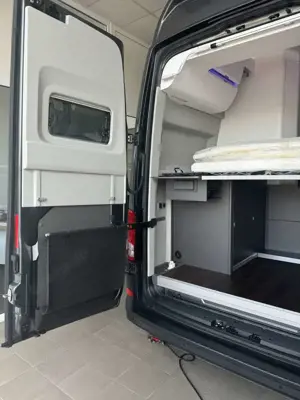 Volkswagen Grand California 600 FWD Bild 5