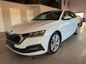 Skoda Octavia Combi 2.0 TDI Style Matrix/Memory/HUD