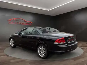 Volvo C70 Cabriolet 2.4 Momentum*LEDER*KLIMA*PDC*TÜV Bild 3