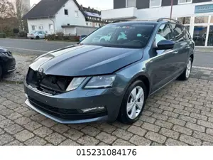 Skoda Octavia Combi Soleil Automatik+Tempom.+Navi+PDC+