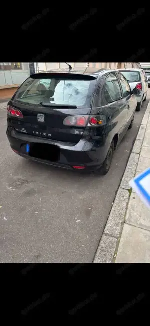 SEAT Ibiza 1.4 16V Reference Bild 2