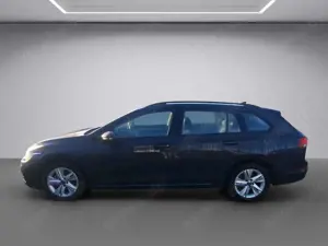 Volkswagen Golf VIII Variant 1.5eTSI DSG Life Bild 2