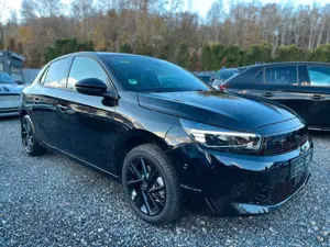 Opel Corsa CORSA GS LINE-LED-KAMERA-TEMPOMAT-SHZ-KLIMA Bild 4