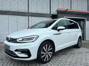 Volkswagen Touran 2.0 TDI DSG R-Line LED ACC STANDHZ AHK