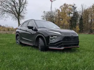 Mitsubishi Eclipse Cross Plug-In Hybrid 4WD Top, TÜV, AU neu, Garantie