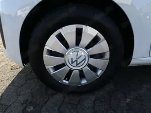 Volkswagen up! 1.0 GRA/KAMERA/SITZHZG Bild 2