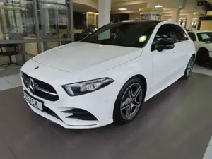 Mercedes-Benz A 180 d AMG  PANO KAMERA