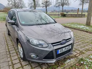 Ford Focus Turnier 1.0 EcoBoost Start-Stopp-System Titanium