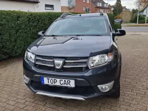 Dacia Sandero Stepway Prestige Automatik Diesel 1Hand Tüv Neu