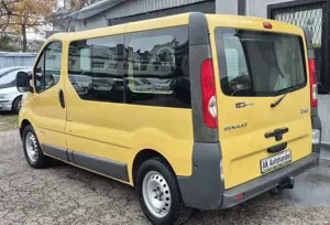 Renault Trafic Combi L1H1 2,7t  verglast Camper CarPlay Bild 4