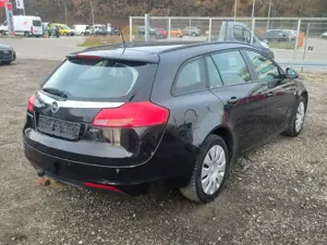 Opel Insignia Sports Tourer 2.0 CDTI Cosmo 96kW Bild 4