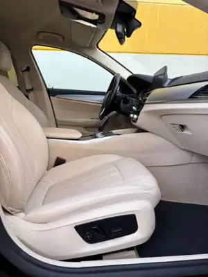 BMW 520 520D. LED*NAVI*SZH*PDC*ToterW*1Hand*TÜV-Neu Bild 5