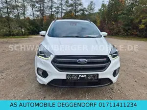Ford Kuga ST-Line-KAMERA-PANO-AHK-EURO6-SHZ-ALLRAD