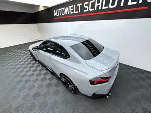 BMW 240 Bild 5