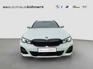 BMW 320 d Touring ///M-Sport/ACC/AHK/LED/SpurAss/Lenkradhe Bild 2