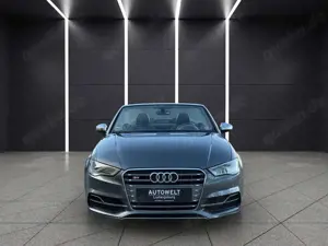 Audi S3 Cabriolet 2.0 TFSI quattro S-Tronic Bild 2
