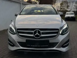 Mercedes-Benz B 200 B 200 (BlueEFFICIENCY) 7G-DCT Bild 2