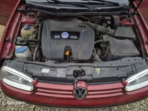 Volkswagen Golf Variant 1.6 Highline Bild 2