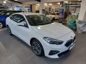 BMW 218 Gran Coupe i Advantage AT Nav LED Lenkradheizung K Bild 4