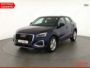 Audi Q2 35 TFSI LED AHK Kamera Sitzheizung Navi DAB